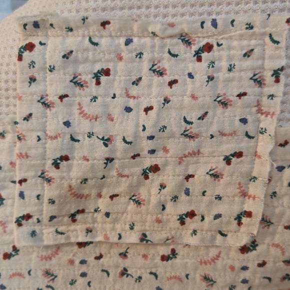 POL Cream and Tan Patchwork Pullover - Picture 5 of 7